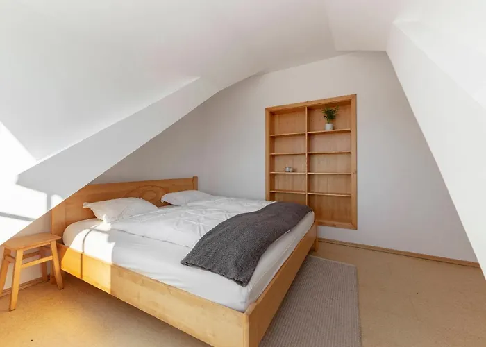 Struc سلوفينج غرادتس